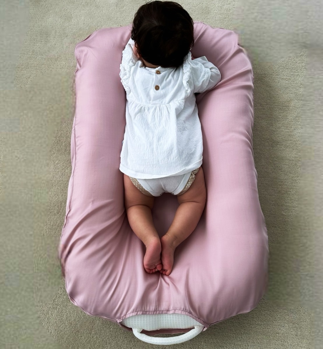 NewBorn baby lounger / Pink Cover - Image 3