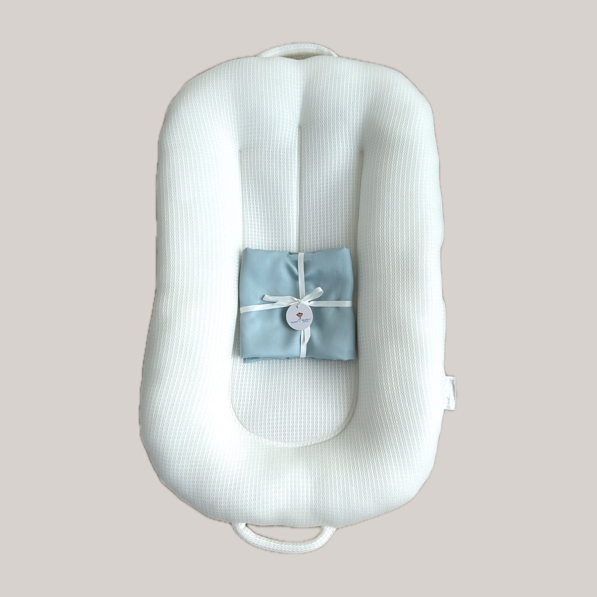 NewBorn baby lounger / Blue Cover