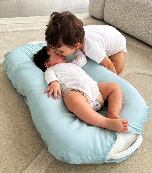 NewBorn baby lounger / Blue Cover - Image 3
