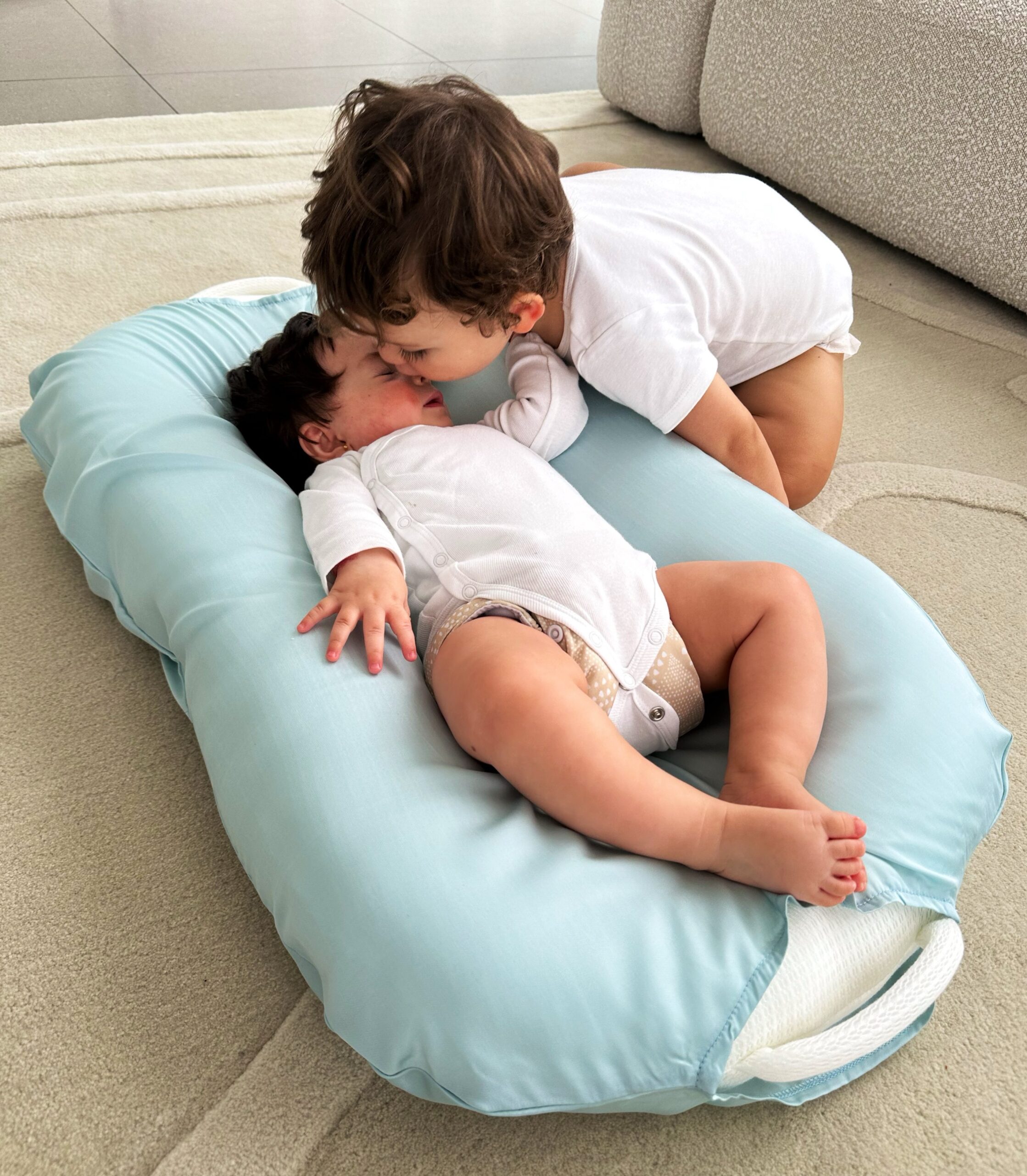 NewBorn baby lounger / Blue Cover - Image 3